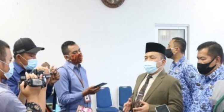 PJS Bupati Pasbar Himbau ASN, Honor dan Kontrak Jaga Netralitas di Pilkada Serentak