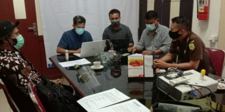 Ikut Kampanyekan Calon Bupati Pasbar, Oknum Wali Nagari di Terancam Pidana