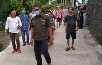Ketua DPRD Padang Lepas Bibit Ikan di Kapalo Koto
