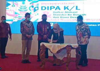 Gubernur Irwan Prayitno Tegaskan DIPA dan TKDD 2021 Fokus Pada Pemulihan Ekonomi di Sumbar