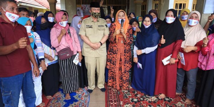 Berkeliling Padang, Nasrul Abit Terima ‘Sagarobak Tundo’ Keluhan Warga