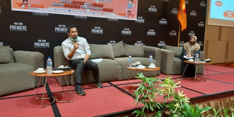 Ketua KI Sumbar Nofal Wiska: Humas Zaman Now Harus Miliki Kompetensi Teknologi dan Kaidah Jurnalistik