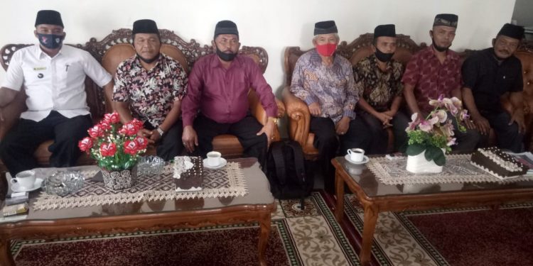 KAN & Wali Nagari Sundata Tidak Terima Ketua DPRD Pasaman Dipolisikan