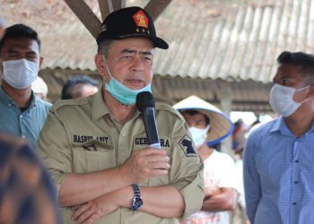 Nelayan Tiku Agam Minta Pabrik Es dan Dermaga Kapal ke Nasrul Abit