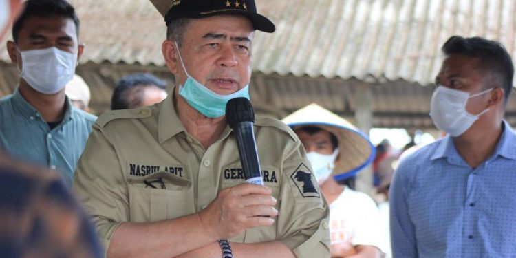 Nelayan Tiku Agam Minta Pabrik Es dan Dermaga Kapal ke Nasrul Abit