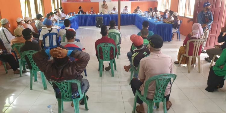Warga Sijunjung Harap Nasrul Abit-Indra Catri Bangun Pabrik Karet