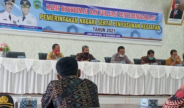 Dinas Pemberdayaan Masyakarat Pasaman Laksanakan Rakor Bagi 37 Wali Nagari