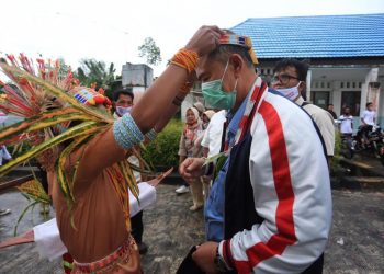 Kunjungi Mentawai, Nasrul Abit Dengar Keluhan Warga dan Nelayan