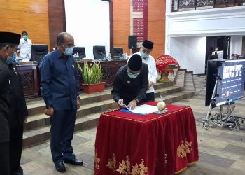 Paripurna Keputusan RAPBD 2021, Ketua DPRD Sumbar Supardi: APBD Tidak Akan Sanggup Penyertaan Modal Bank Nagari Rp 1.13 triliun Sampai 2023