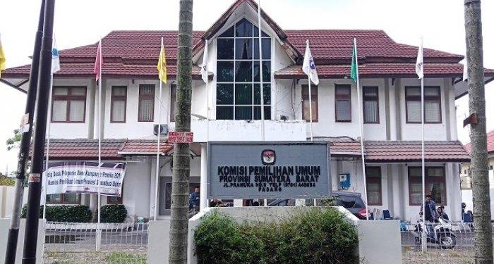 Lawan Covid-19, Pimpinan KPU Sumbar Paksa ASN Membangkang Untuk Swab