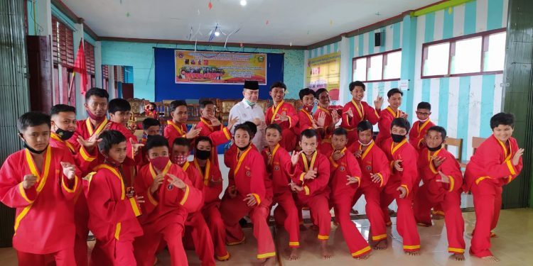 Nasrul Abit Dinobatkan Jadi Pendekar Kehormatan Tapak Suci