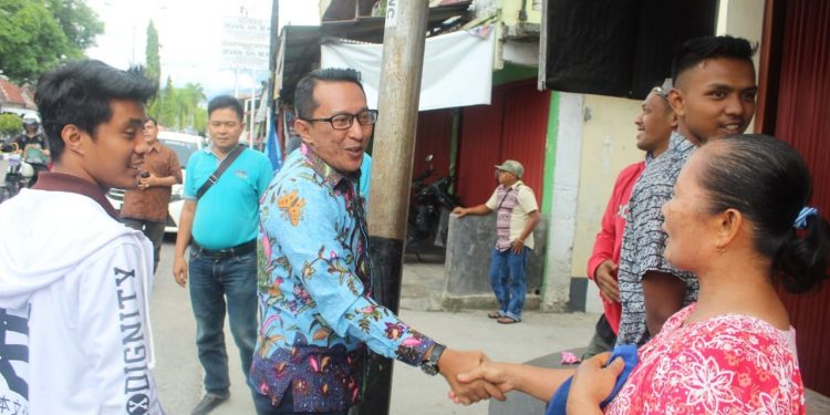 Eka Putra – Richi Aprian Sosok Dermawan Kebanggaan Warga Tanah Datar