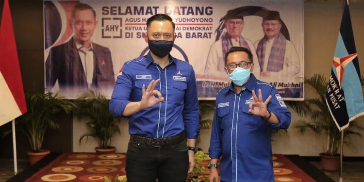 Eka Putra – Richi Aprian Semakin Dicintai Warga, Dukungan Demokrat Mengalir Penuh