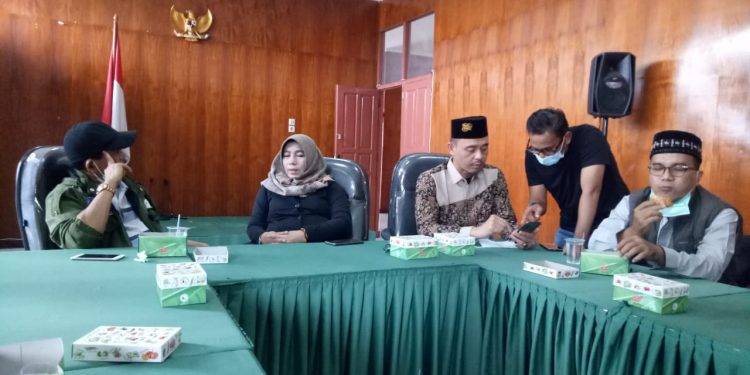 Komisi Informasi Riau Kunjungi KI Sumbar
