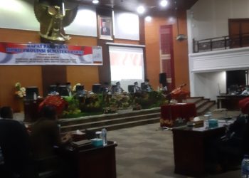 DPRD Sumbar Gelar Paripurna Pengumuman dan Penetapan Usul Pemberhentian Gubernur dan Wakil Gubernur Masa Bakti 2016- 2021