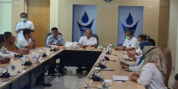 Perusda Air Minum Kota Padang Terima Kunjungan PDAM Tirta Seribu Sungai