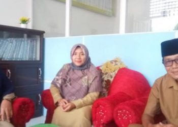 Madrasah di Solsel PBM Gunakan E-Learning