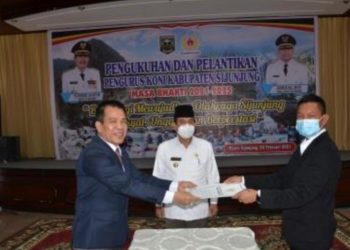 Bupati Yuswir Arifin Hadiri Pelantikan Pengurus KONI Sijunjung 2021-2025