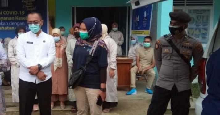 Tahap I, Tujuh Kecamatan Lakukan Vaksinasi di Solsel