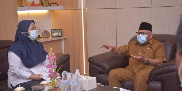 Wakil Walikota Sawahlunto Zohirin Sayuti Terima Tim BPK Sumbar