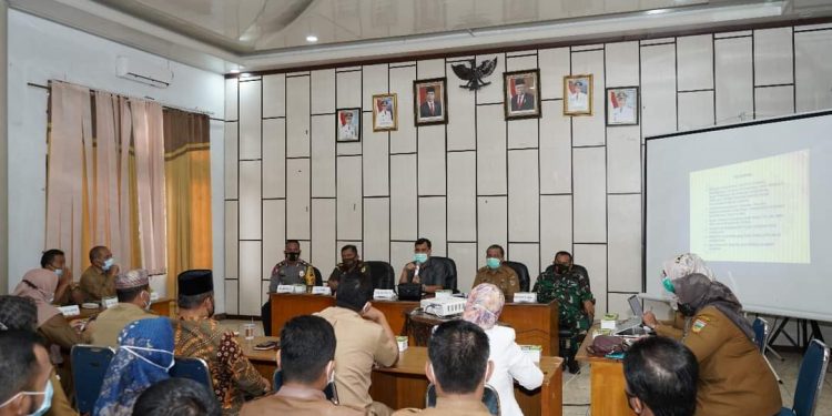 Kajari M.Bardan : Jajaran Kejaksaan Dukung Penuh Pelaksanaan Vaksinasi