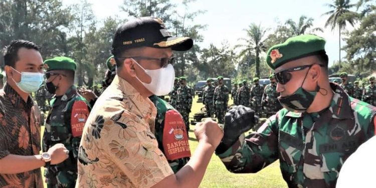 Wakil Wali Kota Payakumbuh Hadiri Pelepasan Yonif 131/Brs Untuk Satgas Perbatasan RI-PNG