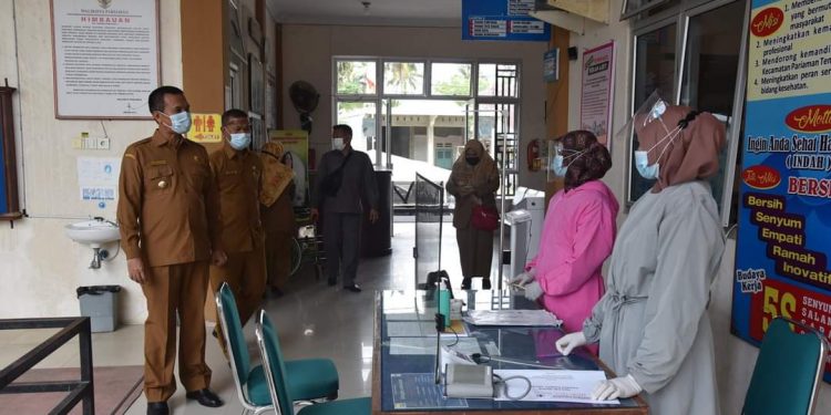 Sidak OPD, Wali Kota Pariaman Genius Umar Akui Setelah Disuntik Vaksin Covid-19 Rasakan Tubuh Lebih Bugar