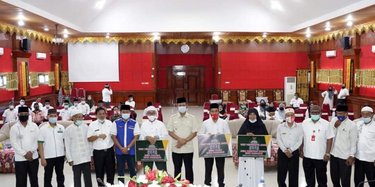 Wali Kota Genius Umar Hadiri Pengukuhan UPZ Baznas