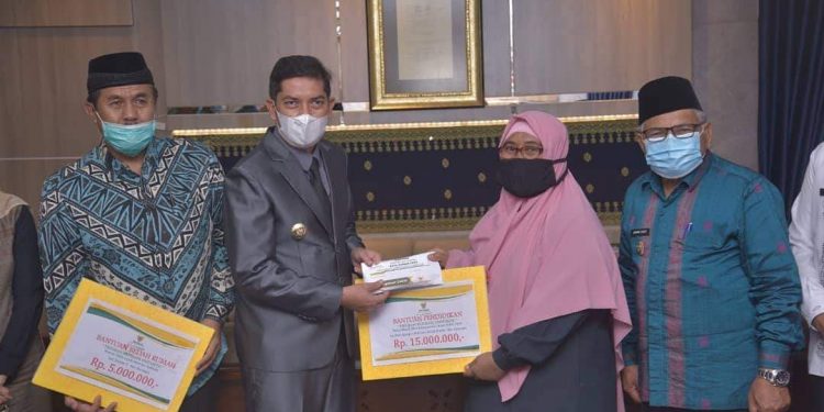 Luar Biasa, M Agung Luthfi Putra Sawahlunto Dibantu Baznas Untuk Lanjutkan Pendidikan SMA di Turki