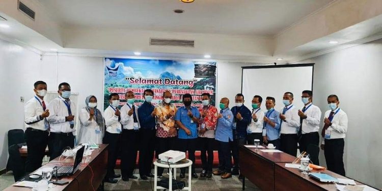 Ketua PD Perpamsi Sumbar Buka Pembekalan Manajemen Tingkat Madya Angkatan I di Bukittinggi