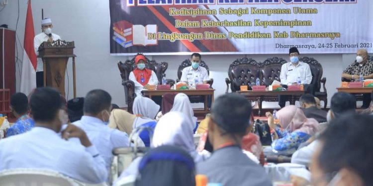 Kepala Sekolah Dilatih Kepemimpinan di Dharmasraya
