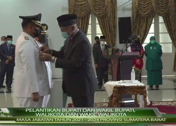 Sutan Riska Resmi Jabat Bupati Dharmasraya Periode Kedua Bersama Datuk Labuan