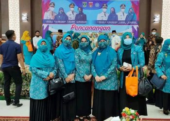 Ketua TP PKK Limpuluh Kota: Ini Momentum untuk Menumbuhkan Semangat kebersamaan