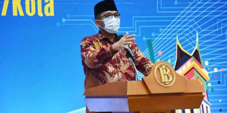 Jadi Inisiator Sistem Nontunai, Pemko Padang Dianugerahi Penghargaan Bank Indonesia