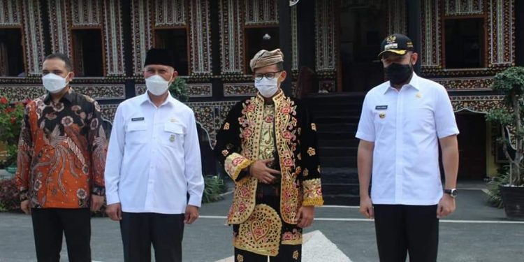 Wisata Sumbar Maju, Menparkraf RI Janji Undang Investor
