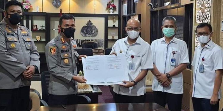 Perumda AM Kota Padang Tandatangani Perjanjian Kerjasama Dengan Kepolisian Negara RI Resor Kota Padang
