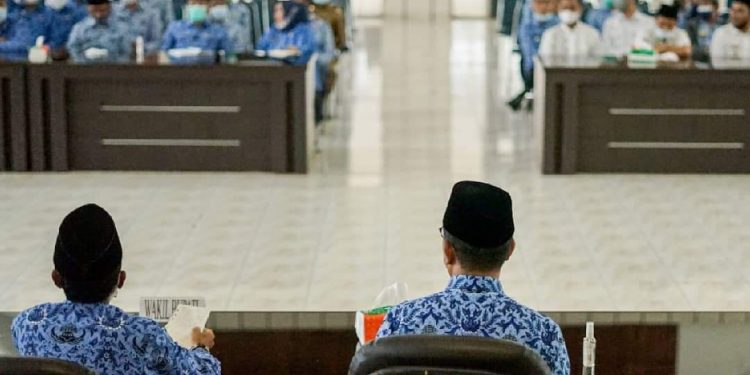 Wakil Bupati Solsel: Wali Nagari Jangan Berpolitik Praktis