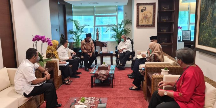 Gubernur Sumbar Kunjungi Menteri PUPR