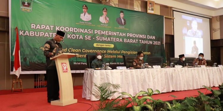 Gub Sumbar Rakor Pemprov dan Kabupaten/Kota