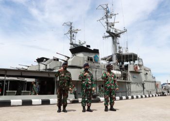 Danlantamal II Sidak Prokes Covid-19 KRI Kelabang 826