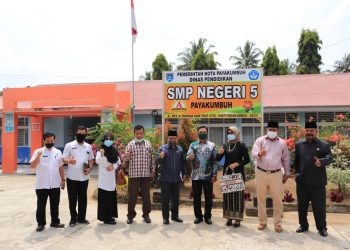 Komisi C DPRD Payakumbuh Kunjungan Lapangan di 2 SMP Negeri