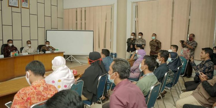 Bupati Khairunas : Solsel Butuh Bantuan Banyak Pihak