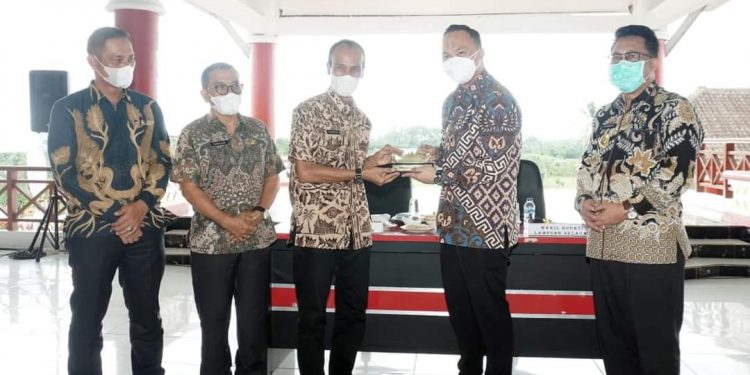 Wabup Solsel Kunjungi Pengembangan 1000 Desa Sapi di Lampung Selatan