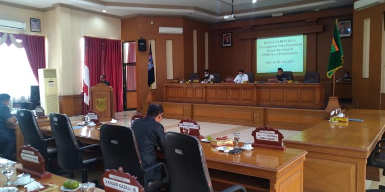 Paripurna DPRD Kota Payakumbuh Sampaikan Tiga Ranperda Inisiatif