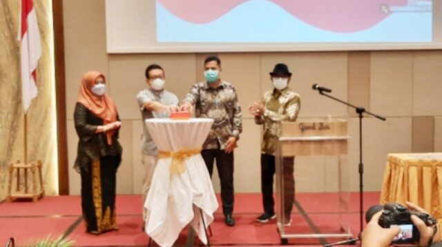 Komisi Informasi Sumbar Undur Bimtek Monitoring dan Evaluasi Badan Publik