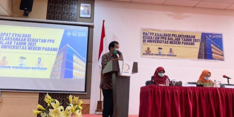 Rektor dan Ketua LP3M Dorong PPG Pascasarjana UNP