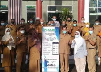 Bupati Pessel Rusma Yul Anwar Resmikan Aplikasi Pelayanan Perusahaan Daerah Air Minum Tirta Langkisau