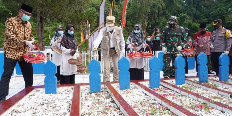 Bupati Lima Puluh Kota Inspektur Upacara Peringati Situjuah