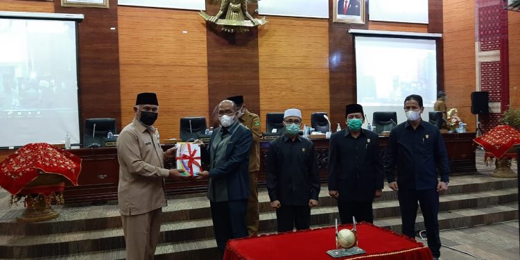 Ketua DPRD Sumbar: KUA- PPAS 2022 Perlu Disesuaikan dengan RPJMD 2021 -2026