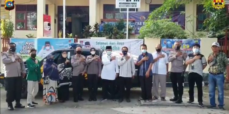 Polresta Padang Salurkan 2 Ton Beras